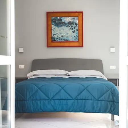 Гостевой дом Margot Монтероссо-аль-Маре